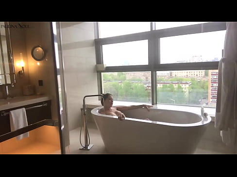 ❤️ Geweldige babe Hertstochtlik rukt har kut yn 'e badkeamer ️ Neuken by ús fy.niceporn.ru ❌